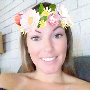 Meet your Posher, Cami